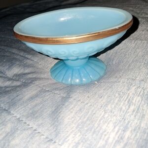 Avon Blue and Gold Bath Accessory Dish